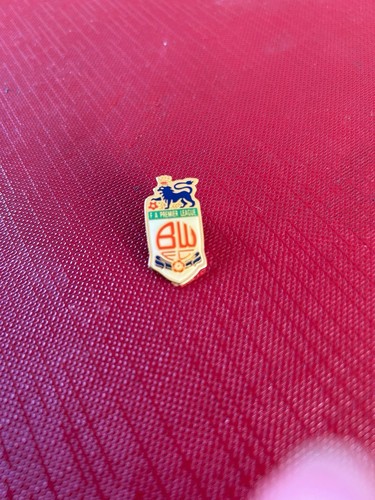 Bolton wanderers pin badge - bolton, fc