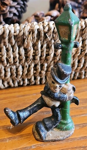 Vintage cast iron figure - iron,
