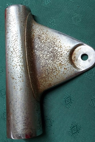 Suzuki 500 right side - 500,