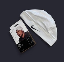 Nike Pro Dri-FIT White Skull