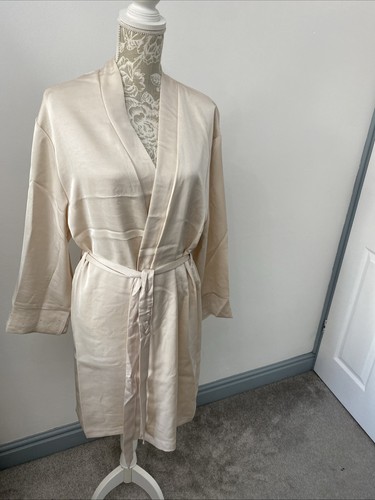 Cream satin swarovski - f&f,