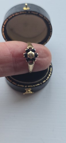 Sapphire and diamond ring