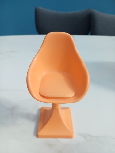 Chair for barbie dream house - for,