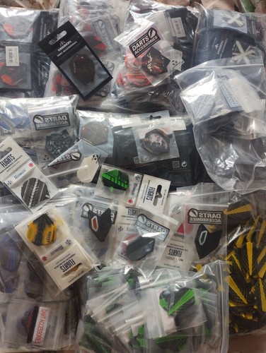 Dart flights job lot - lot, 25