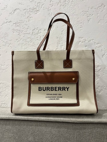 Burberry freya medium tote - medium,