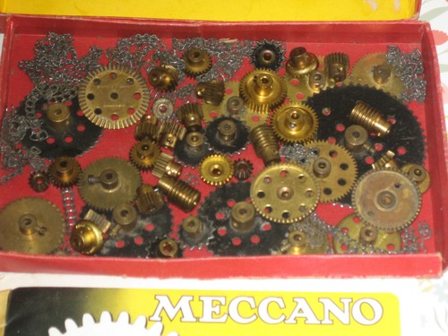 Meccano gear outfits with - meccano,