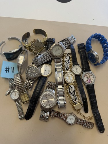 Joblot mixed old wristwatches - old,