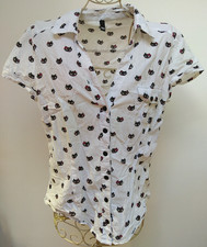 H&M Divided SS Shirt Blouse 100% Cotton White Black Cat Print Sz 40 Pocket Snaps