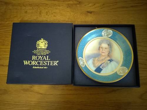 Royal worcester bone - worcester,