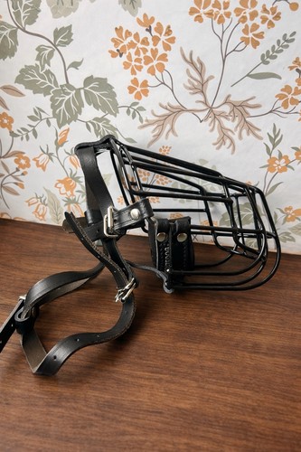 Strong metal wire basket dog - wire,