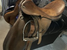 Morris & Nolan 18" Brown
