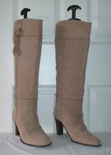 Gorgeous pair of ladies beige suede boots from Ted Baker, size 5 (Eur 38)