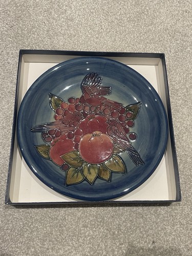 Moorcroft finches fruit - ‘finches,