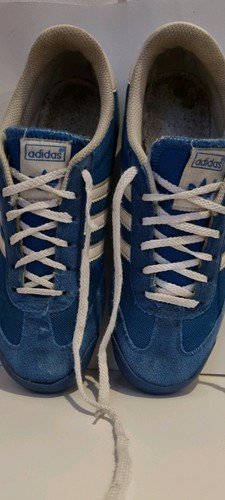 Suede light blue and white - blue,