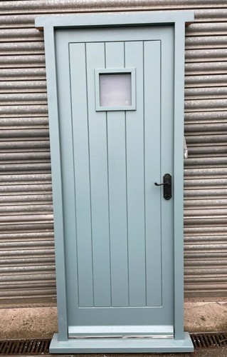Hardwood timber wooden - hardwood,