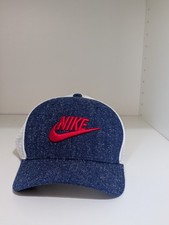 Nike Trucker Cap – Blue Denim Look with Red Logo (One Size)