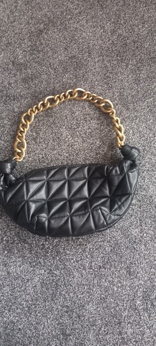 Zara black quilted shoulder - zara,