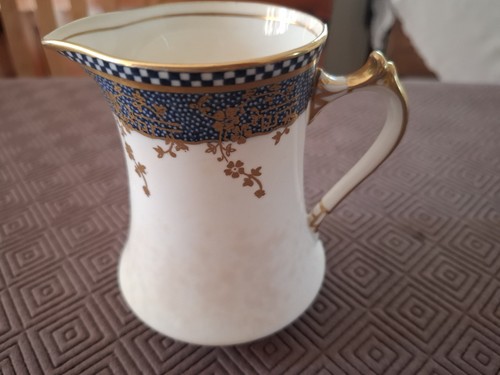 Salisbury china glen creamer - salisbury,