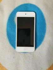 Apple iPod Touch 5th generation - Silver- 16GB - Great Condition - Fast Dispatch
