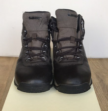 Used Hi-Tec Altitude Base Camp