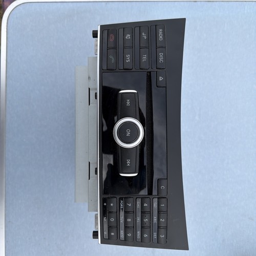 Mercedes w204 navigation - navigation, cd