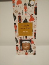 Sydney Candle Co Merry Bright