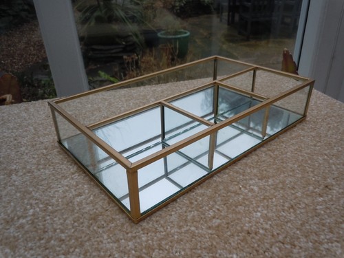 Mirrored cosmetic tray - ,