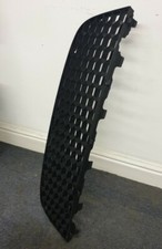 VW GOLF GTI FRONT BUMPER GRILL
