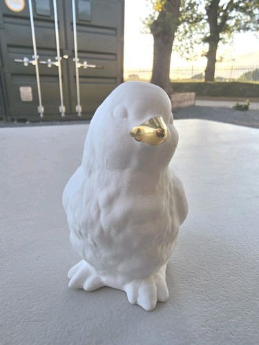 Avery white gold chick bird - avery,