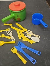 Vintage Plastic Cooking Pot