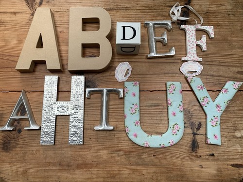 Selection letters metal - of,