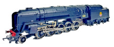 Hornby R2880 OO Gauge Class 9F