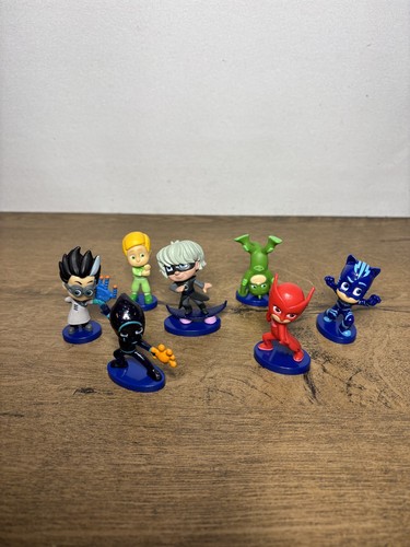 Masks figures bundle - pj,