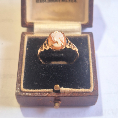 9ct gold cameo - cameo, shell