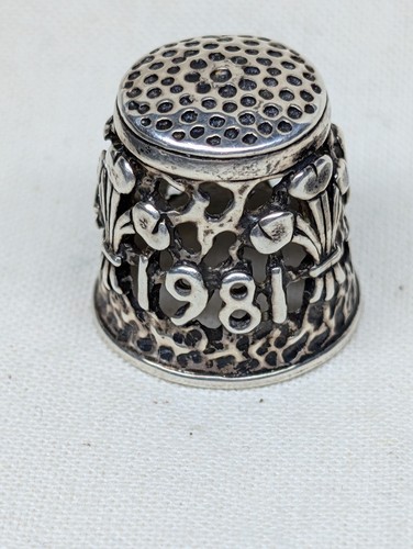Heavy sterling silver - 7g,