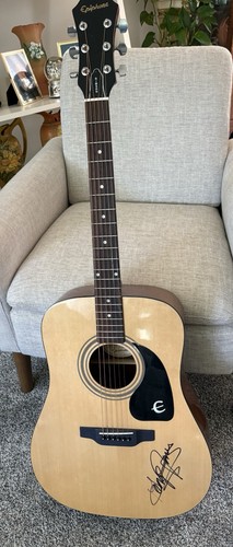 George jones signed acoustic - george,