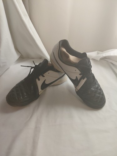 Size nike tempo - 5, football