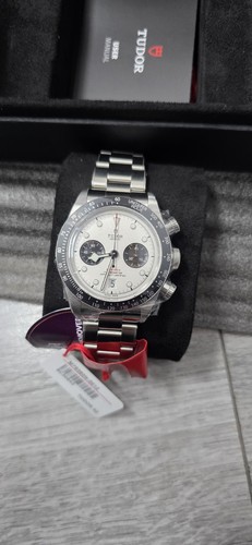 Tudor black bay panda 2026 - black,