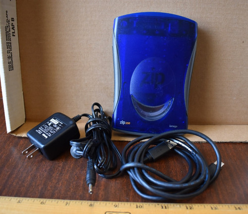 Iomega zip 250 external drive - 250,