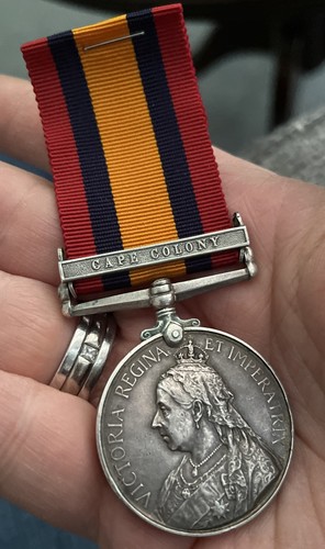 Queens south africa - south, medal