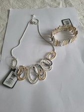 Brand New M&S Matching 18"