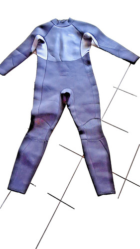 Men wet suit - wet,