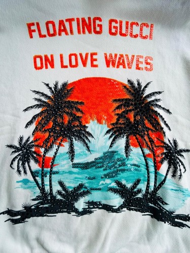 Floating gucci love waves - gucci, on