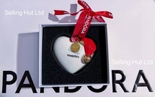 New Pandora 2025 White Heart