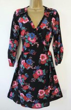RED HERRING BLACK FLORAL WRAP OVER TEA DRESS SIZE 8 10 NEW £35 DEBENHAMS SKATER