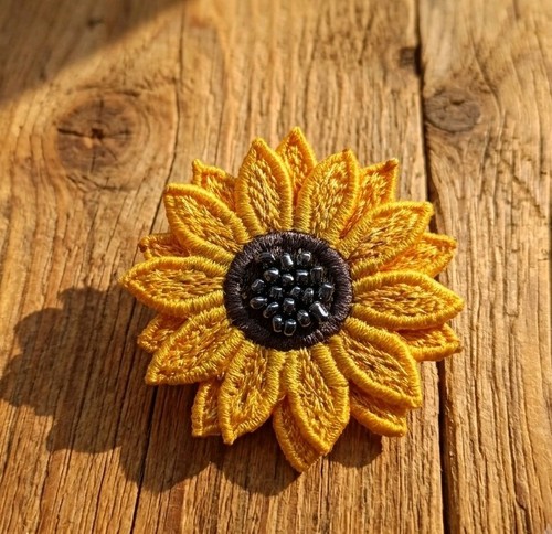 Embroidered sunflower brooch - sunflower, /