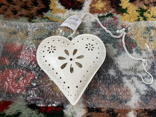 Brand New Metallic Cream Heart