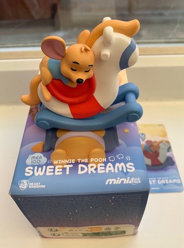 Miniso winnie the pooh - winnie, sweet