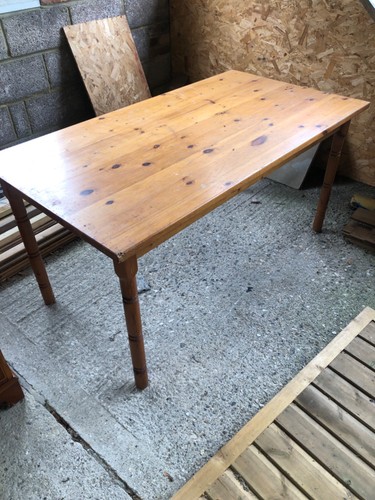 Pine table - pine,