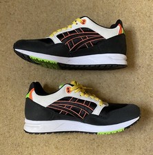 Asics Gel Saga - UK 6 - Black/Shocking Orange - Worn Twice - RRP £90